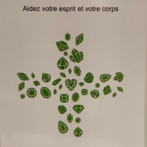 LIVRE PIERRES-ENERGIES SOINS p1 _LAmeEthisme86